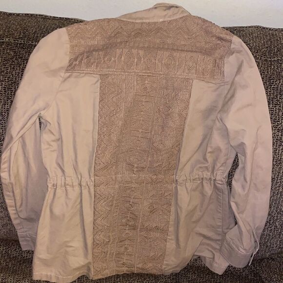 ✨HP✨BLU PEPPER ARMY UTILITY JACKET W/ CROCHET DETAIL✨ - Picture 5 of 5